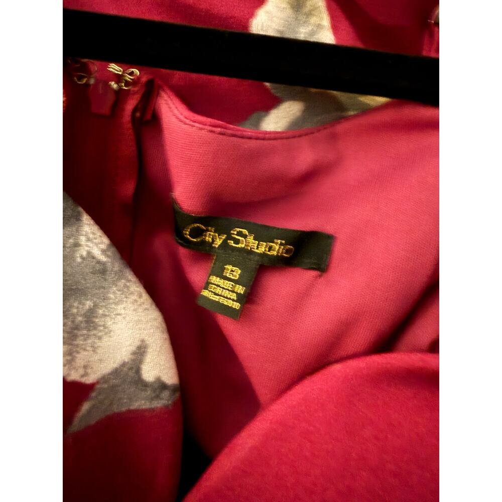 Floral Dress By City Studios Size 13 - Picture 4 of 7